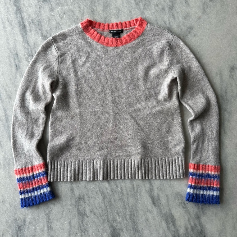 Club Monaco Taupe Gray Wool Sweater with Pink and Blue Trim Sz XS